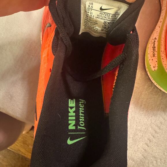 Nike Womens Journey Run Neon Red Pink Running Shoes Sneakers Size 9.5 - Picture 7 of 8